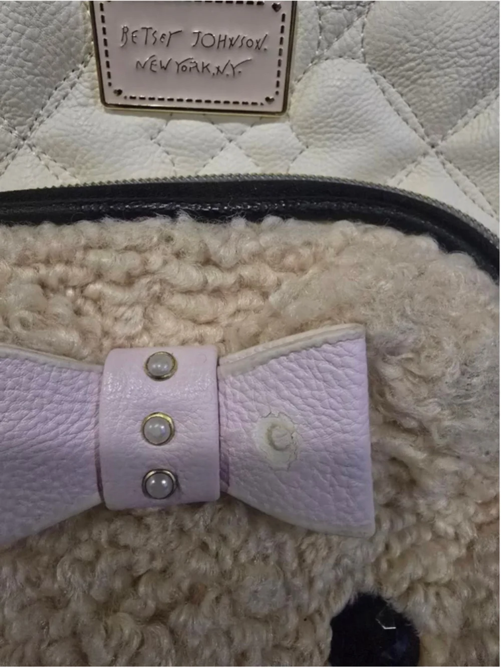Women's Betsey Johnson Backpack White Gray Bear Quilted